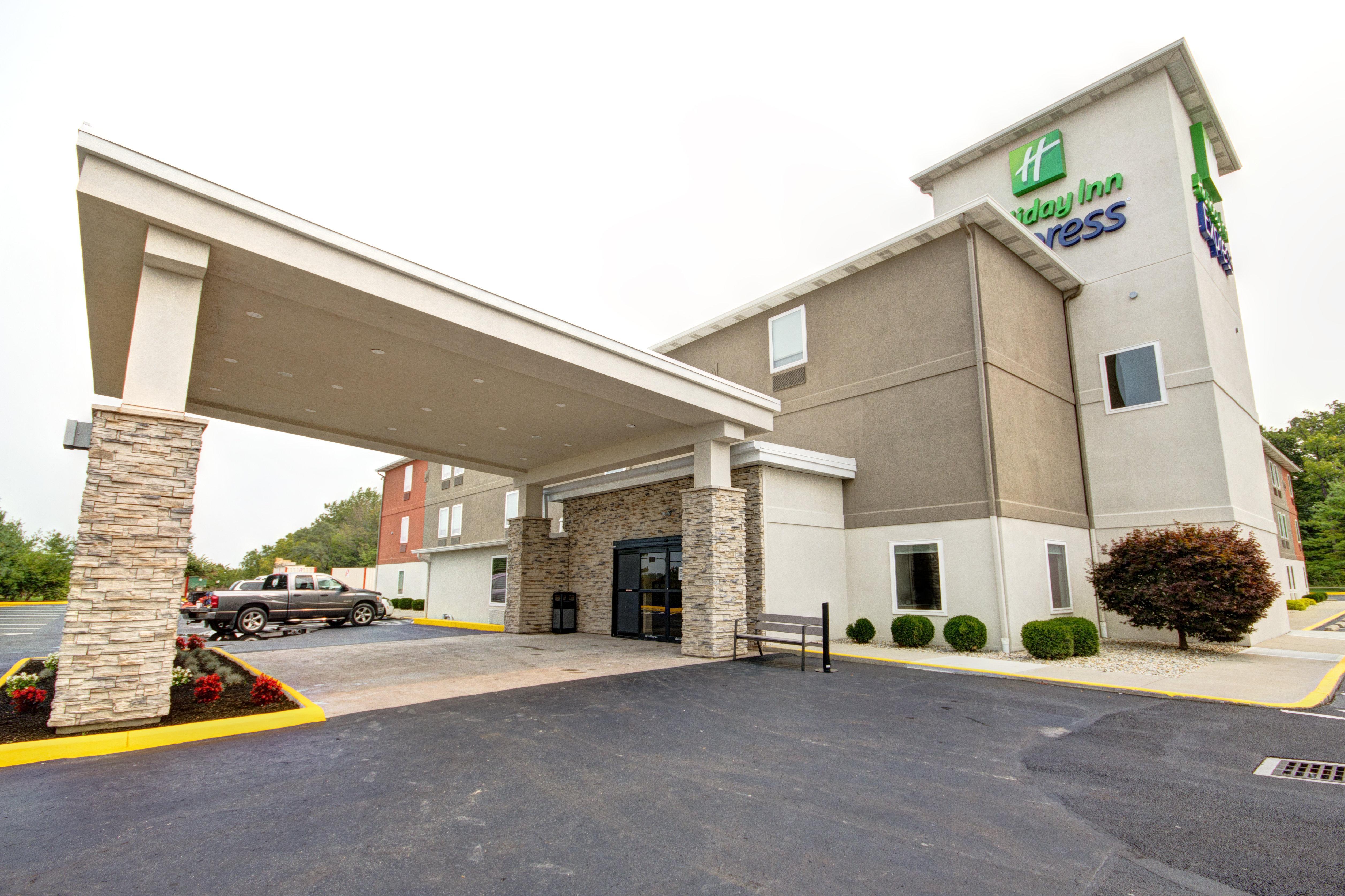 Holiday Inn Express Columbus South - Obetz By Ihg Exterior foto